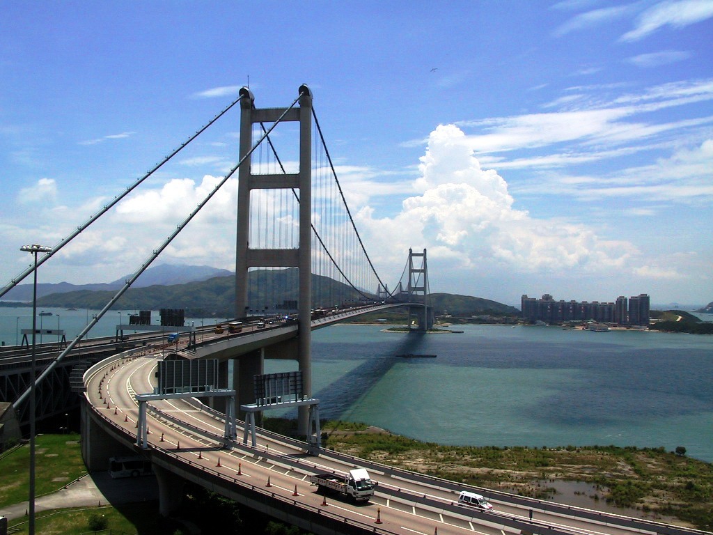 青马大桥2.jpg